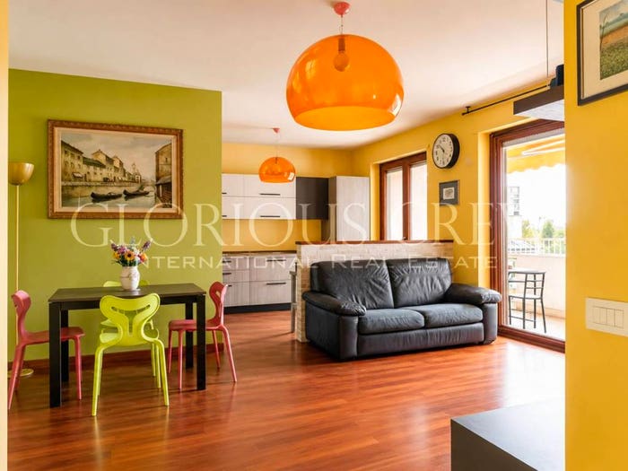 Appartamento trilocale in vendita in Via Carlo Perini, Quarto Oggiaro, Milano