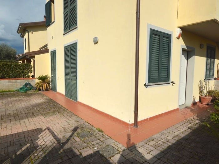 Appartamento quadrilocale in vendita in Via Papa Giovanni XXIII, San Vito, Lucca