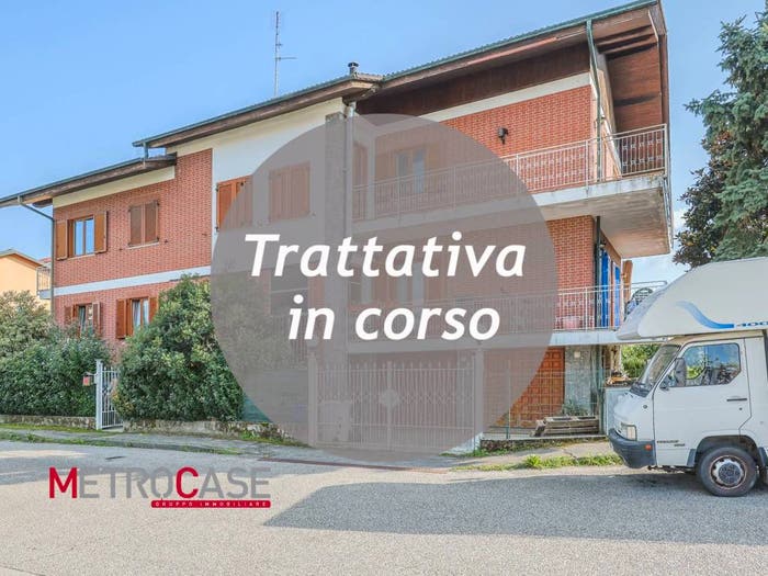 Appartamento con 6 locali in vendita in Via San Marco, Pessione, Chieri