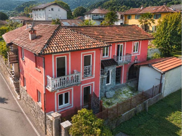 Casa con 6 locali in vendita in Via Italia, Carpugnino, BrovelloCarpugnino