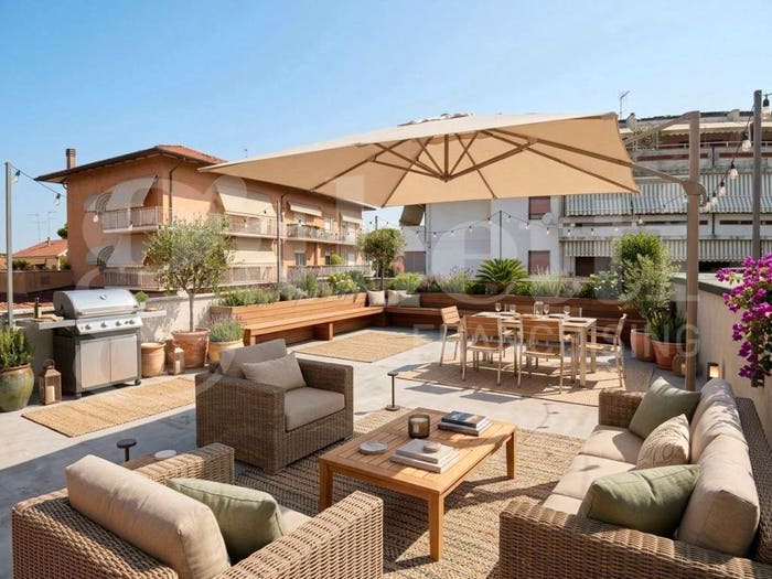 Casa quadrilocale in vendita in Via Filattiera, Avenza, Carrara