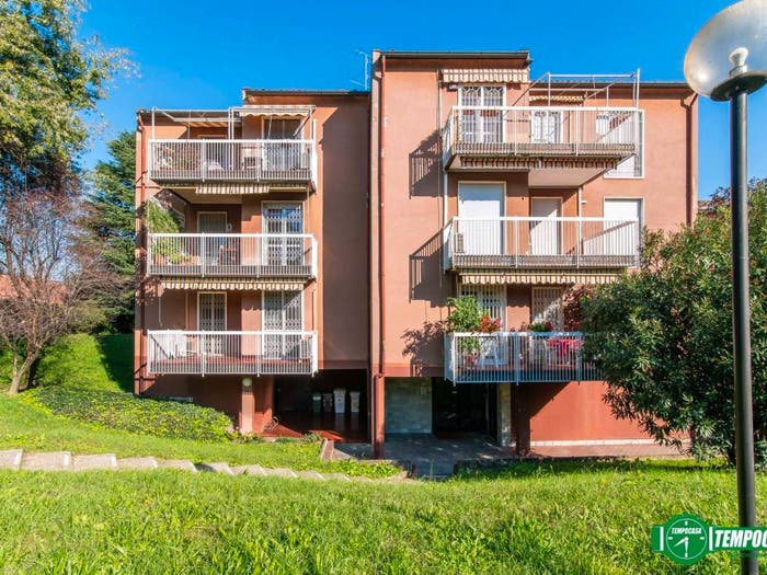 Appartamento quadrilocale in vendita in Via Giannetto Mattei, Centro, Arese