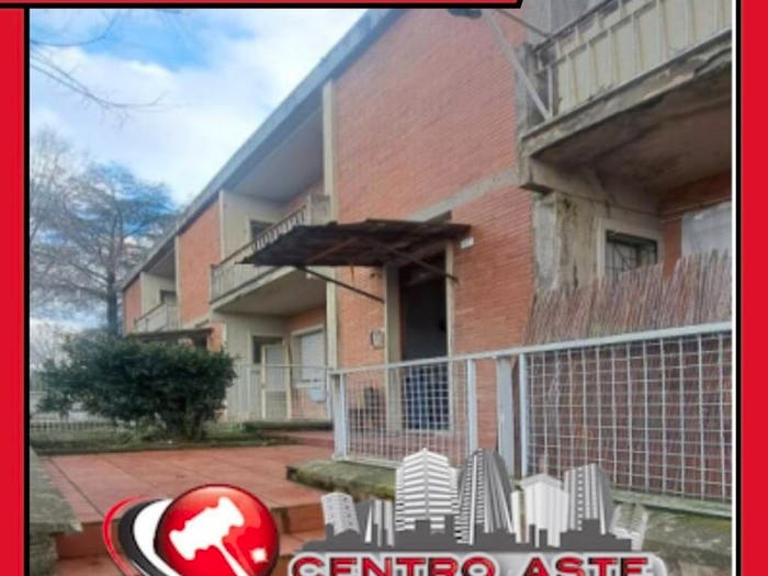 Casa con 5 locali in vendita in Via Primo Maggio Giano dell'Umbria PG Italia, Giano, Giano dell'Umbria