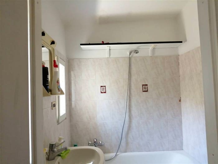 Casa bilocale in vendita in Due Strade, Bordighera