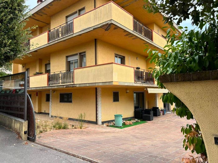 Appartamento con 5 locali in vendita in Via Metauro, Santa Teresa, Spoltore