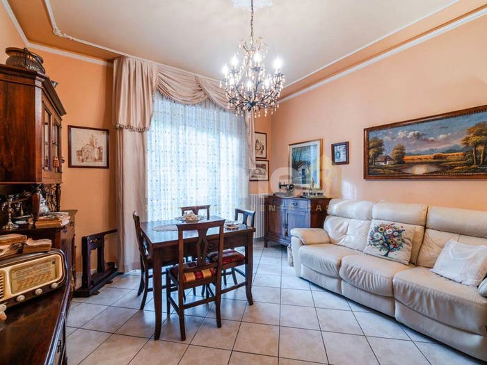 Appartamento trilocale in vendita in Via Pradarena, Baragalla Canalina, Reggio Emilia