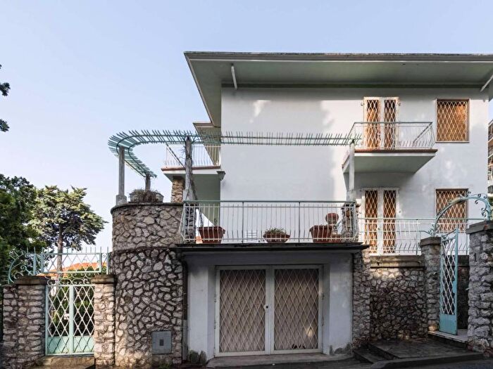 Casa quadrilocale in vendita in via Conca Verde, Centro, Vallecrosia