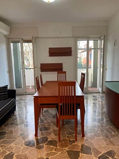 Appartamento con 5 locali in vendita in Via Sandro Gallo c, Venezia