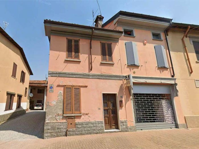 Appartamento trilocale in vendita in Via Cesare Balbi, Ospedaletto Lodigiano