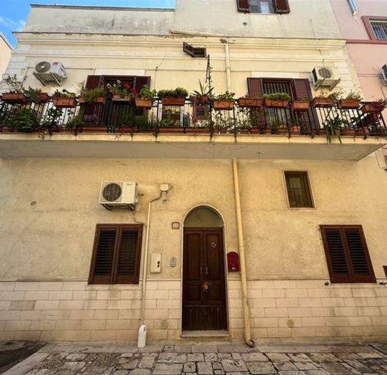 Casa con 5 locali in vendita in Via Fratelli Bandiera, Palagiano