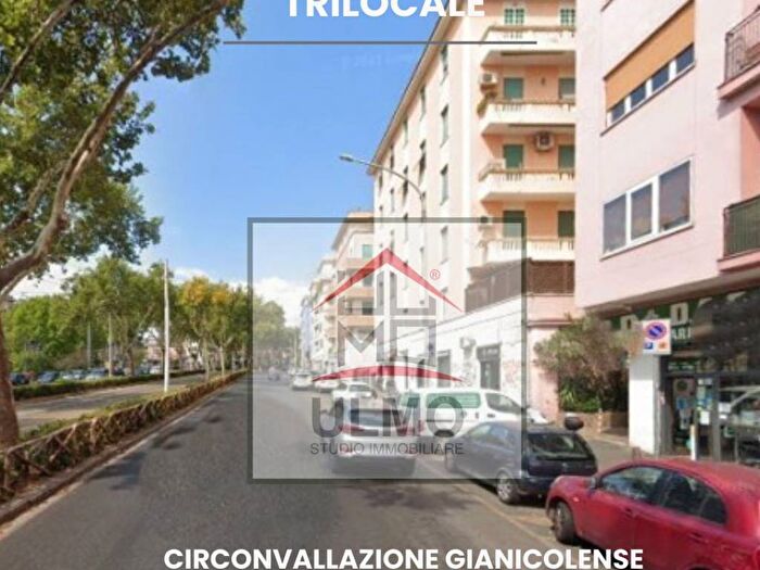 Appartamento trilocale in vendita in Circonvallazione Gianicolense, Monteverde Nuovo, Roma