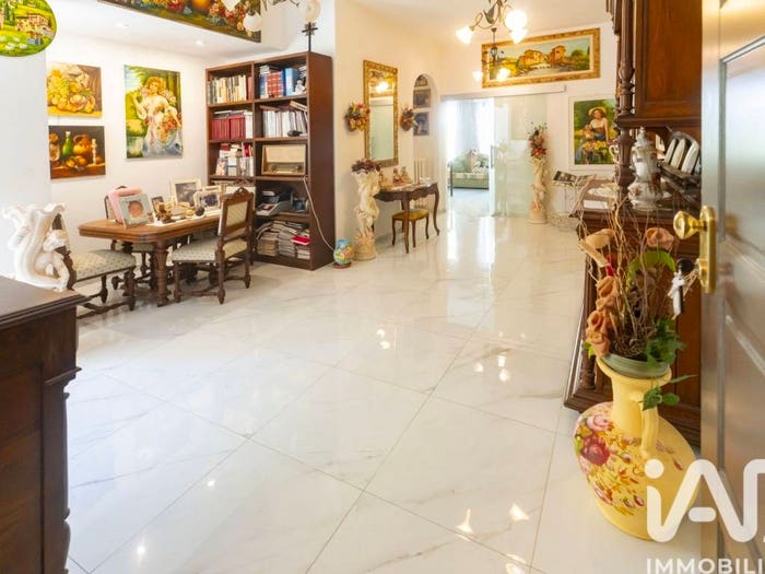 Appartamento con 5 locali in vendita in Viale GUIDO BACCELLI, Centro, Chianciano Terme
