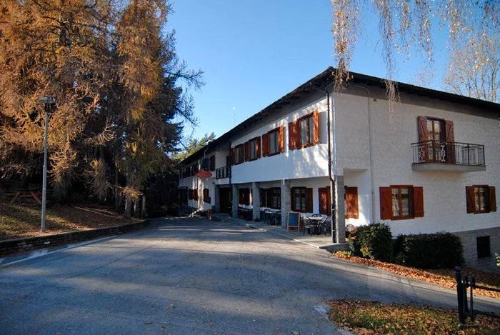 Casa con 6 locali in vendita in Sant'anna, Roccabruna
