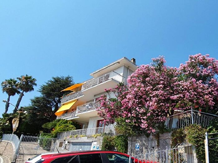 Appartamento quadrilocale in vendita in Zona Collinare, Bordighera