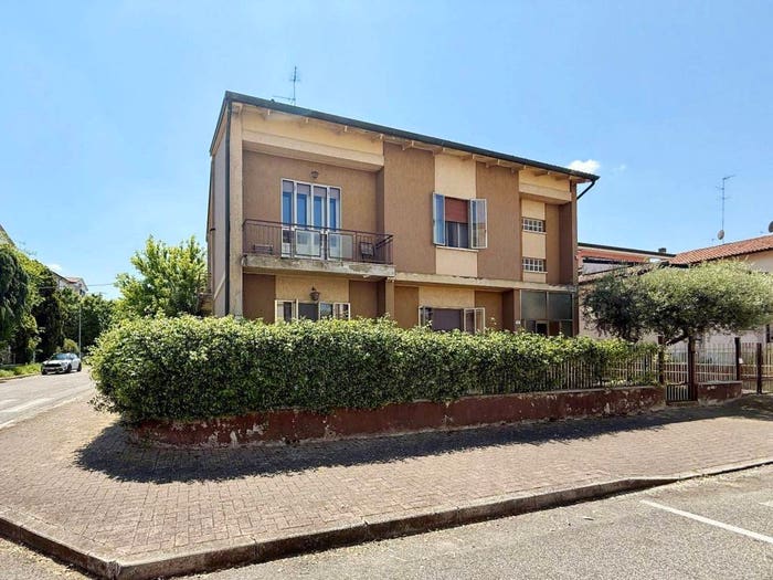 Casa con 6 locali in vendita in Via Guglielmo Marconi, Centro, Nogara