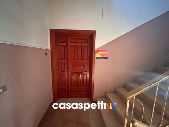 Appartamento trilocale in vendita in Via Giuseppe Garibaldi, San Donaci