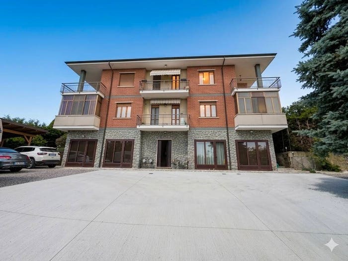Appartamento quadrilocale in vendita in Frazione San Grato, Monteu Roero