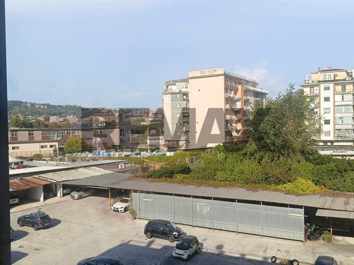Appartamento trilocale in vendita in Fuorigrotta, Napoli