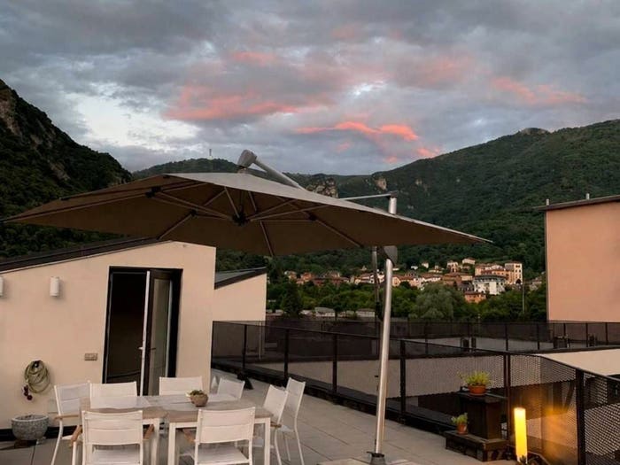 Casa trilocale in vendita in VIA VERZA, Canzo