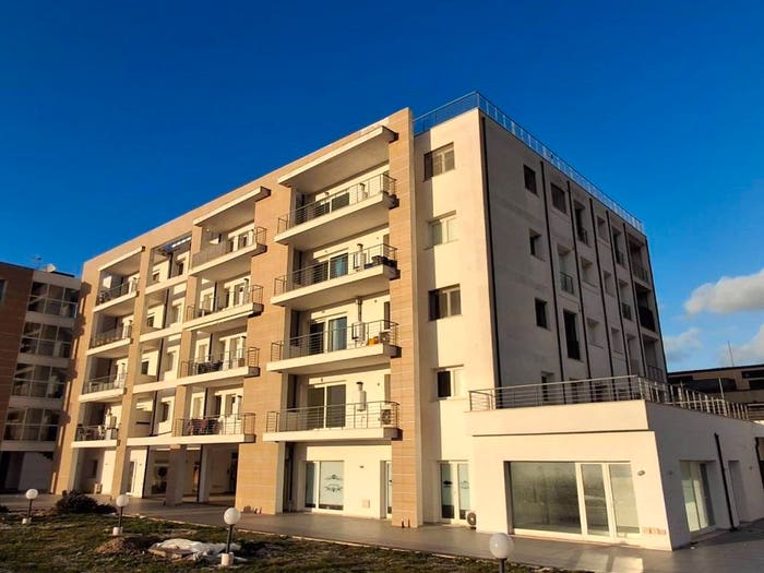 Appartamento trilocale in vendita in Via Gennargentu, San Simplicio, Olbia