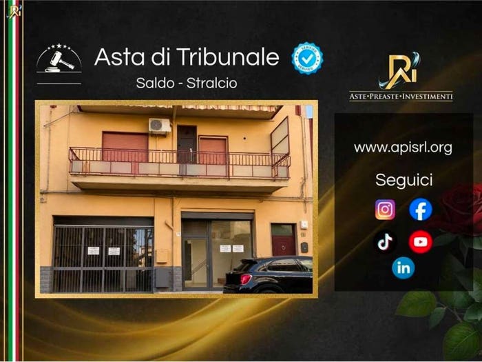 Appartamento con 6 locali in vendita in Via Enrico Fermi, Adrano