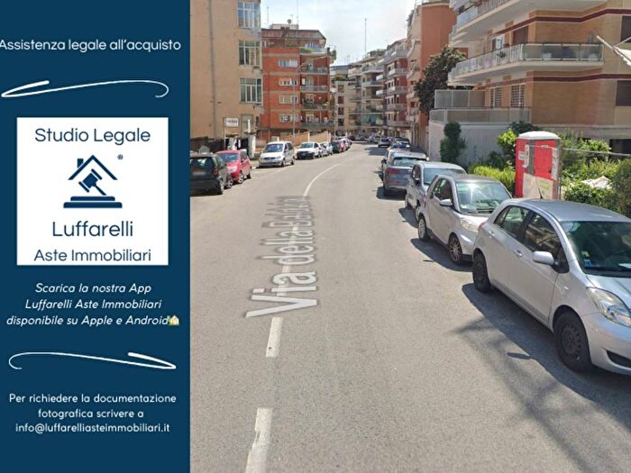 Casa bilocale in vendita in Via della Balduina, Balduina, Roma