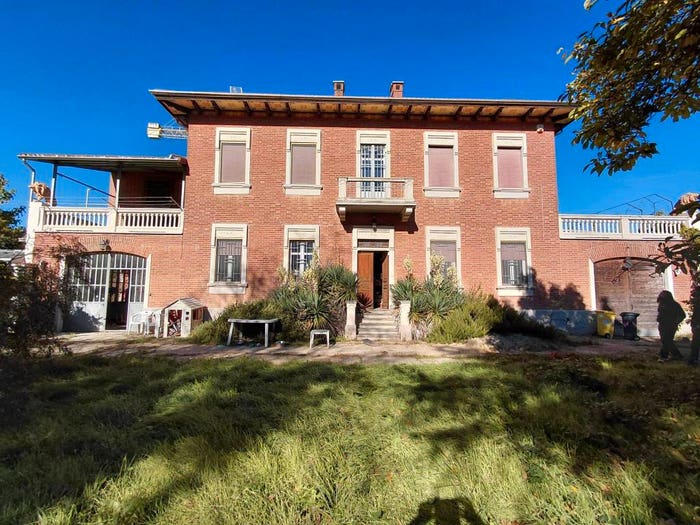 Casa con 6 locali in vendita in Via Umberto Grilli, Bellavista, Asti