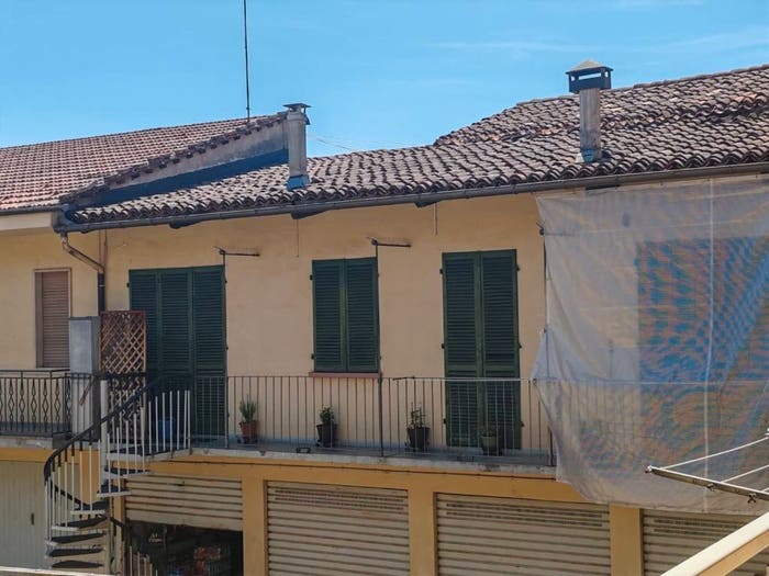 Appartamento bilocale in vendita in Piazza Umberto I, Caramagna Piemonte