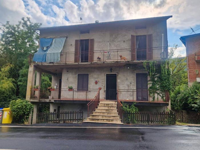 Casa con 5 locali in vendita in Strada La Bruna Palazzetta, Parlesca, Perugia