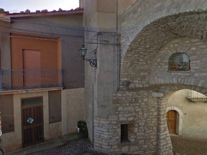 Casa con 5 locali in vendita in Via Tre Porte, Chiauci
