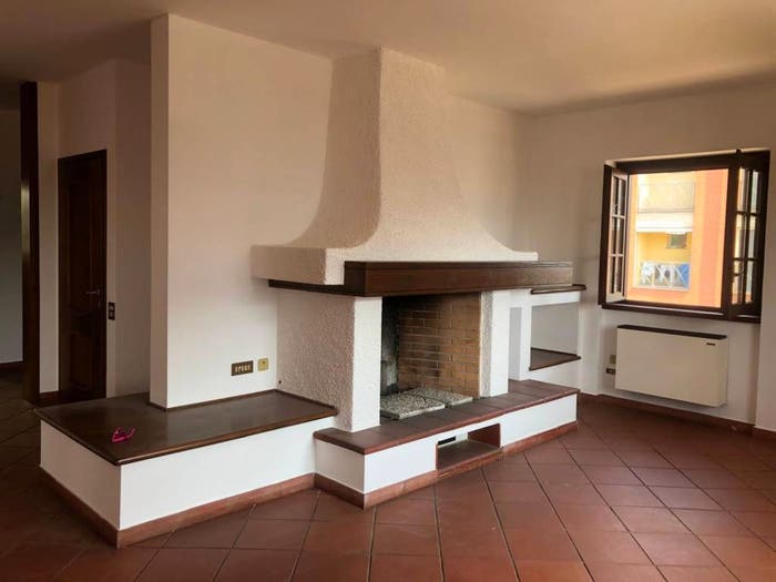 Appartamento quadrilocale in vendita in Via Roma, Garlate