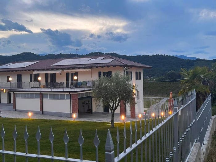 Casa con 6 locali in vendita in Via Pagno, Saluzzo