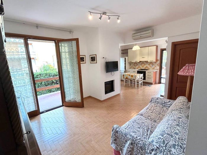 Casa quadrilocale in vendita in Via Vittorio Veneto, Santa Severa Macchiatonda, Santa Marinella