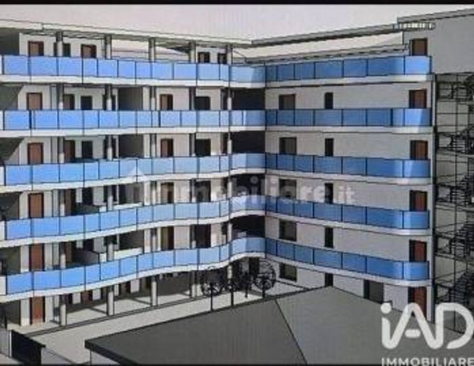 Appartamento con 6 locali in vendita in Via Lanciano, Santa Filomena, Montesilvano