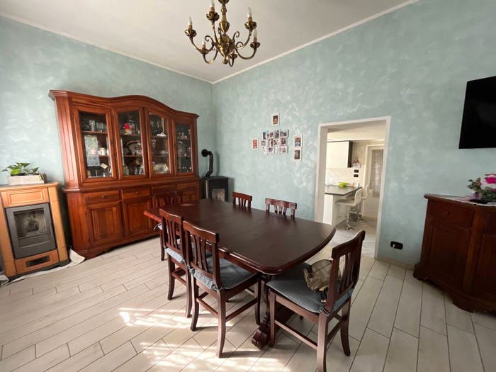Casa con 6 locali in vendita in Centro, Quistello