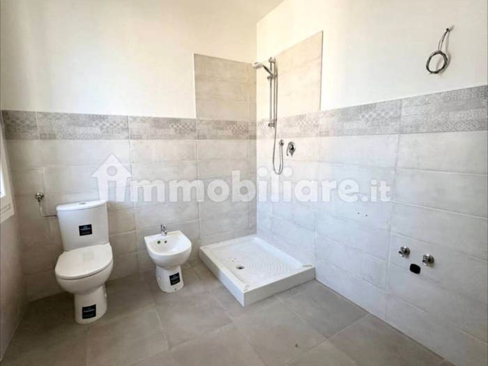 Casa con 6 locali in vendita in Centro, Mirandola