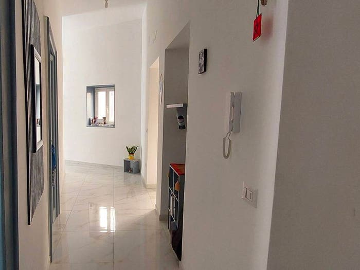 Appartamento trilocale in vendita in Via Sant'Antonio Abate, Tribunali, Napoli