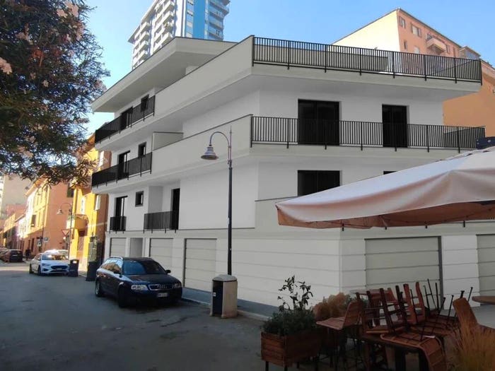 Appartamento bilocale in vendita in Via RomaGiacomelli SNC, Centro, Follonica
