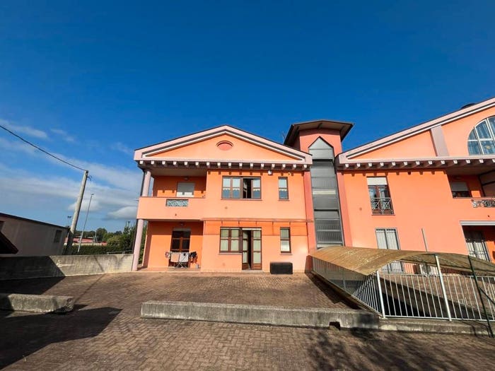 Appartamento trilocale in vendita in Via Ferruccio Novo, Centro, Montà