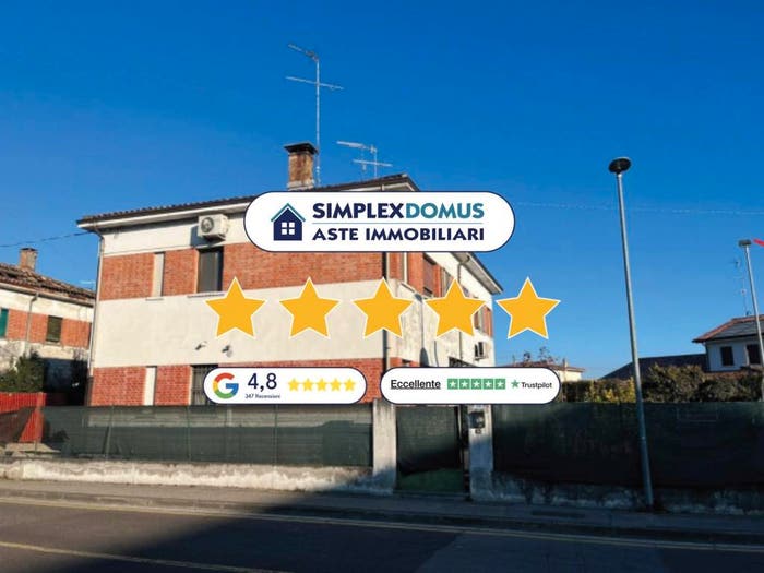 Appartamento quadrilocale in vendita in Via Roma, Centro, Chiarano
