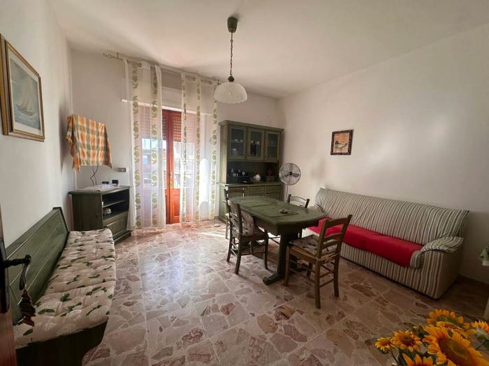 Appartamento quadrilocale in vendita in Via Giordano Bruno, Melito di Porto Salvo
