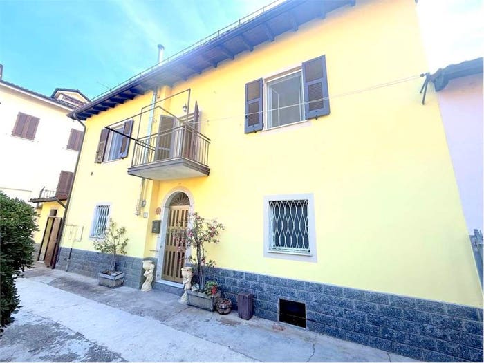 Casa quadrilocale in vendita in Novi Ligure