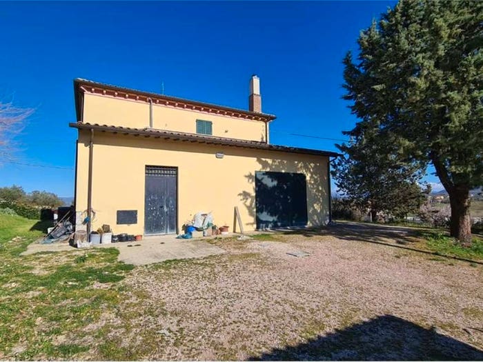 Casa con 6 locali in vendita in Gualdo Cattaneo