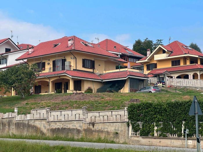 Casa con 6 locali in vendita in Colli, Barbania