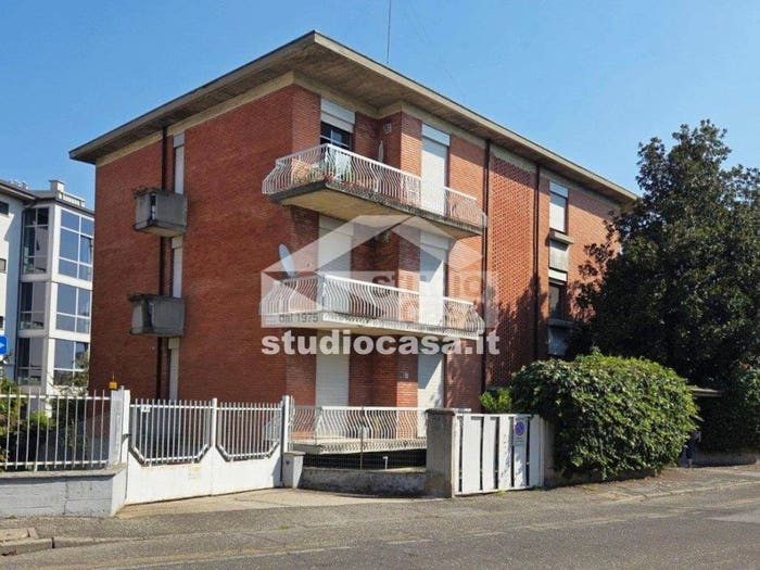 Appartamento trilocale in vendita in Porta Romana, Cremona