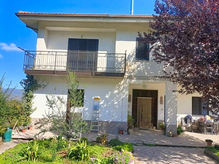 Casa con 6 locali in vendita in Murgialunga, Brienza