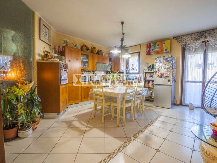Appartamento con 5 locali in vendita in Contrada Fonte Oliva, Centro, Corridonia