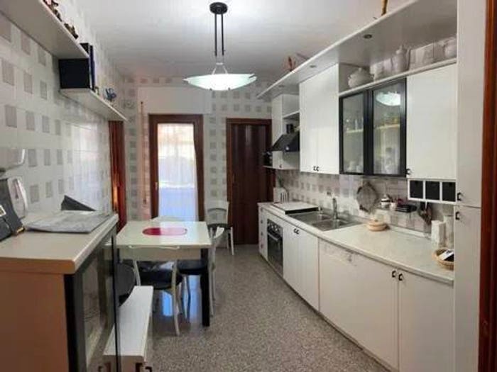 Appartamento con 6 locali in vendita in Urb Appartamento Serra Rifusa Giovanni Paolo Secondo Giada, Matera