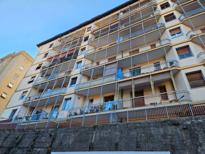Appartamento quadrilocale in vendita in Via Elia Bernardini, Molassana, Genova