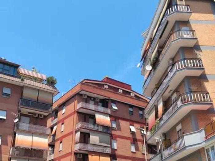 Appartamento trilocale in vendita in Via Gioacchino Gesmundo, Villanova, Guidonia Montecelio